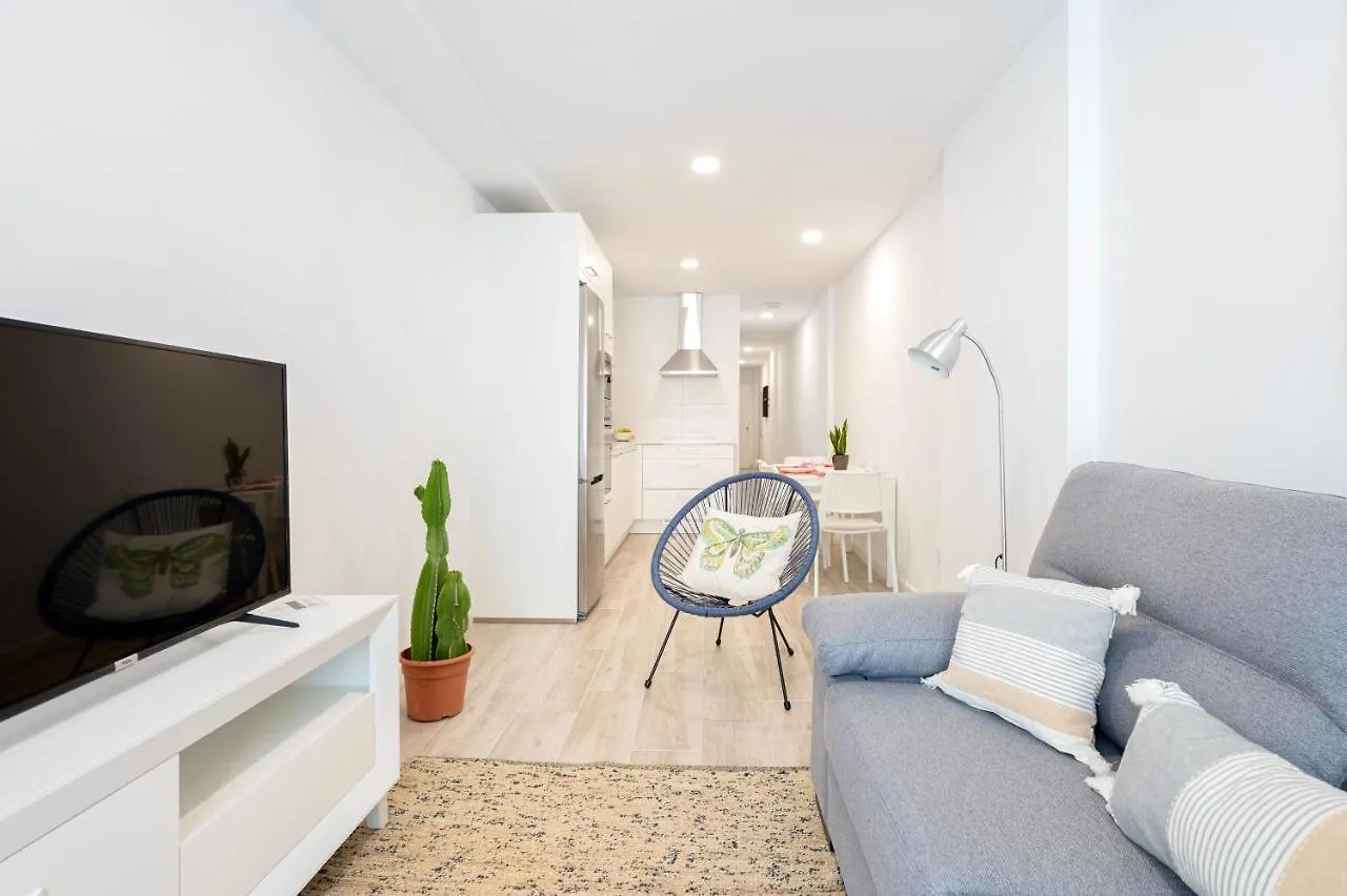 Famara Suites Las Palmas de Gran Canaria Apartment
